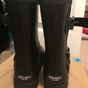 Sperry Rainboots
